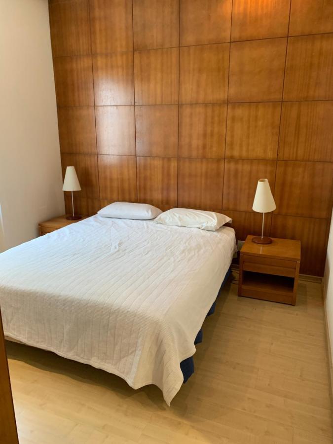 Residencial Com Servicos 45 Metros Decorado Com Sala, Suite E Cozinha Na Quadra Da Praia De Copacabana Rio de Janeiro Esterno foto